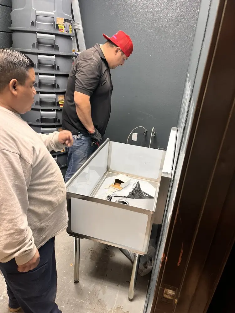 Commercial plumbing and sink installation in Postwoods